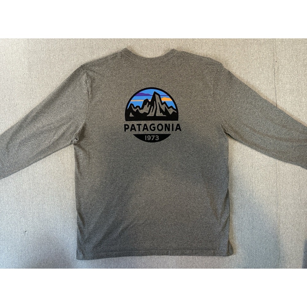 Patagonia Capilene Cool Daily Mens XL Gray Heather 1973 Graphic Long Sleeve Tee